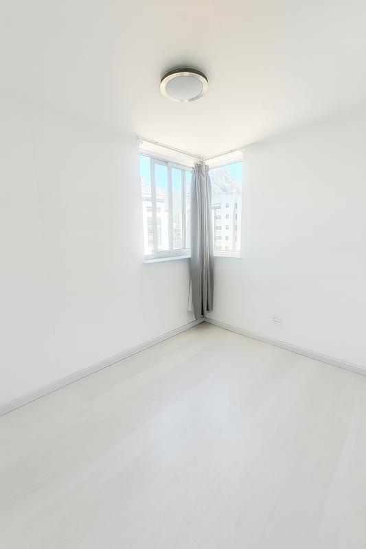 3 Bedroom Property for Sale in Claremont Western Cape